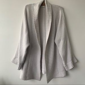 Knitted cardigan